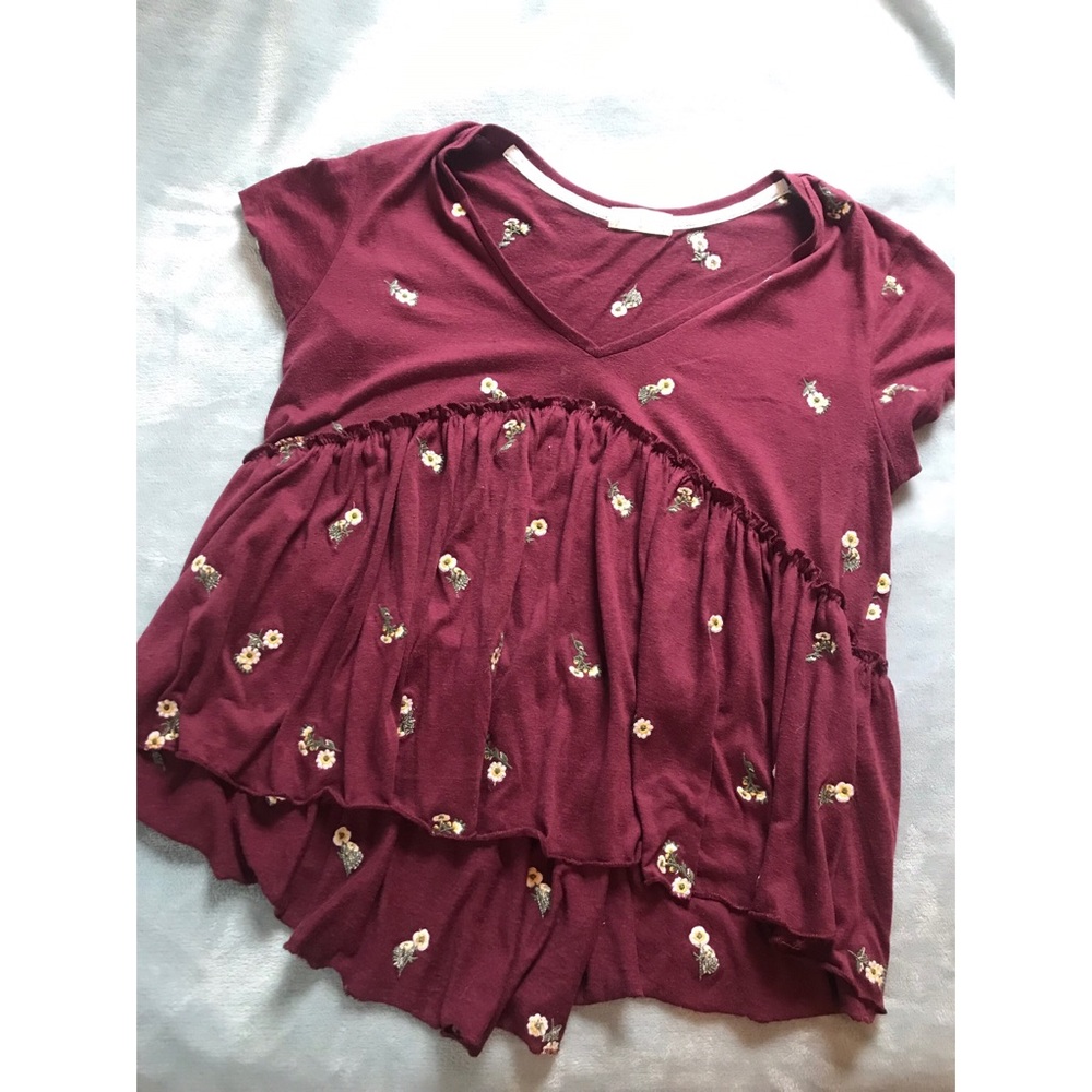 Burgundy Flowy T-shirt with Embroidered Flowers